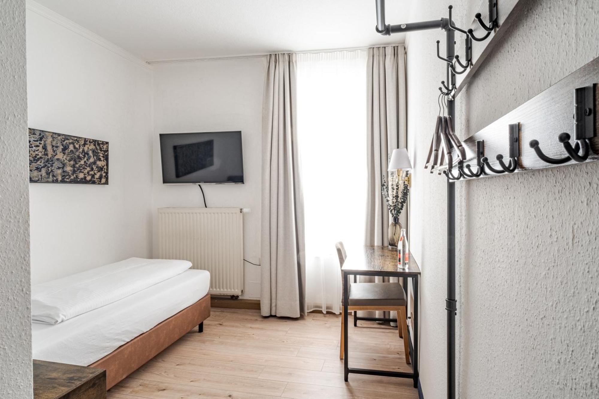 Hotel Goldener Hirsch Kaufbeuren Extérieur photo