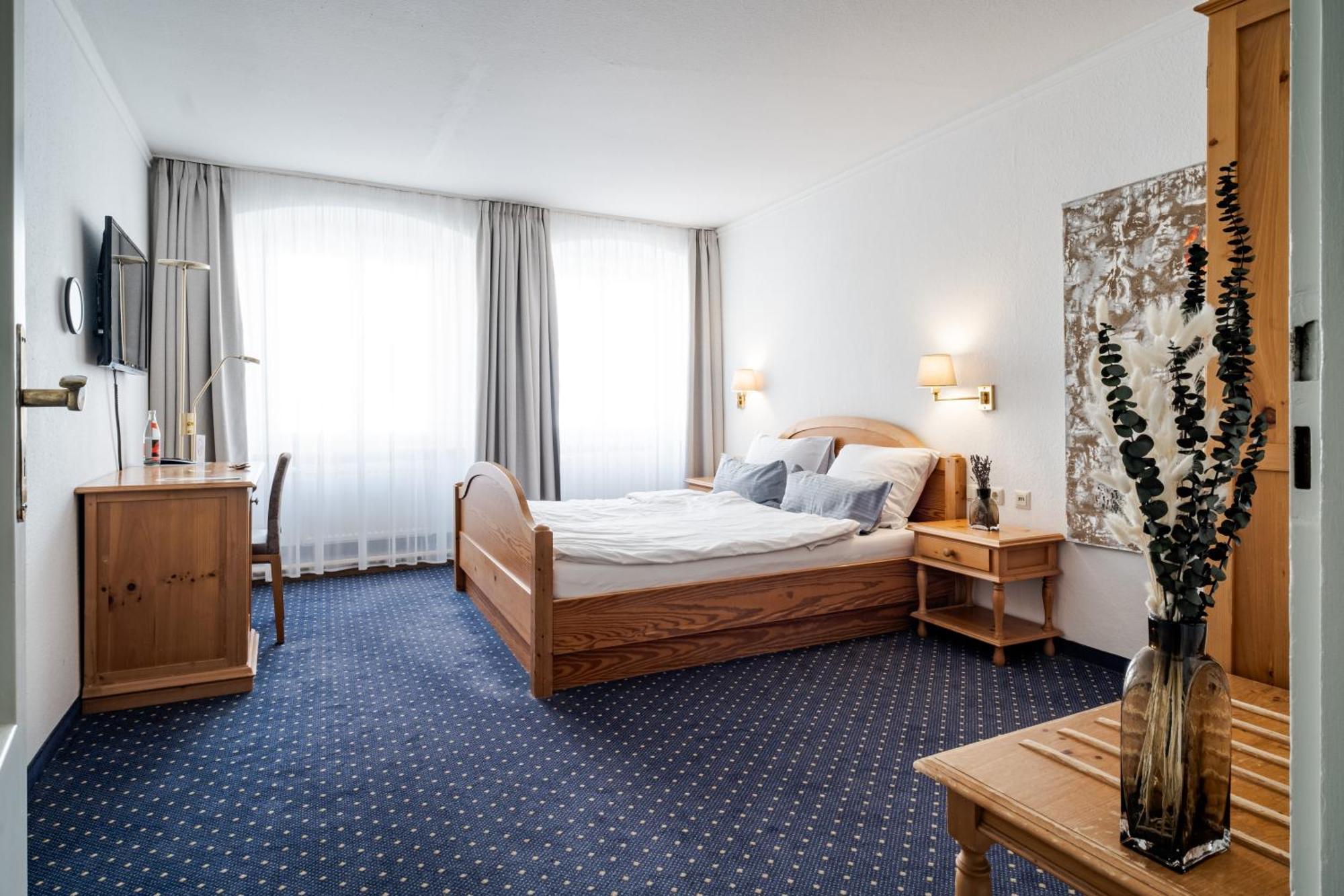 Hotel Goldener Hirsch Kaufbeuren Extérieur photo